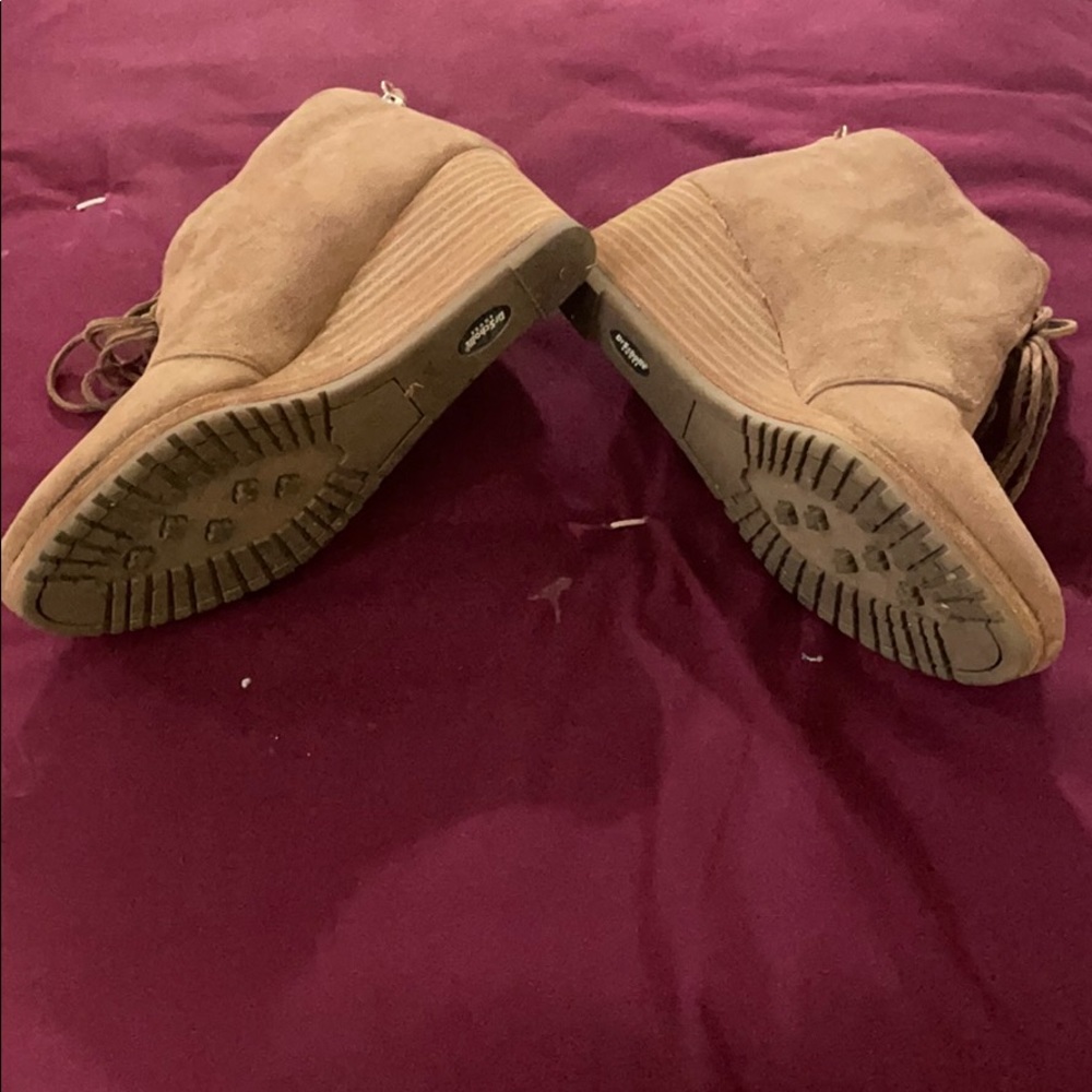 Booties - Picture 4 of 4